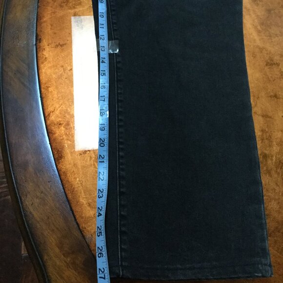 Talbots Women Size 14 Relaxed Jean Tapered Leg High Waist Distressed Black Denim - Picture 11 of 12